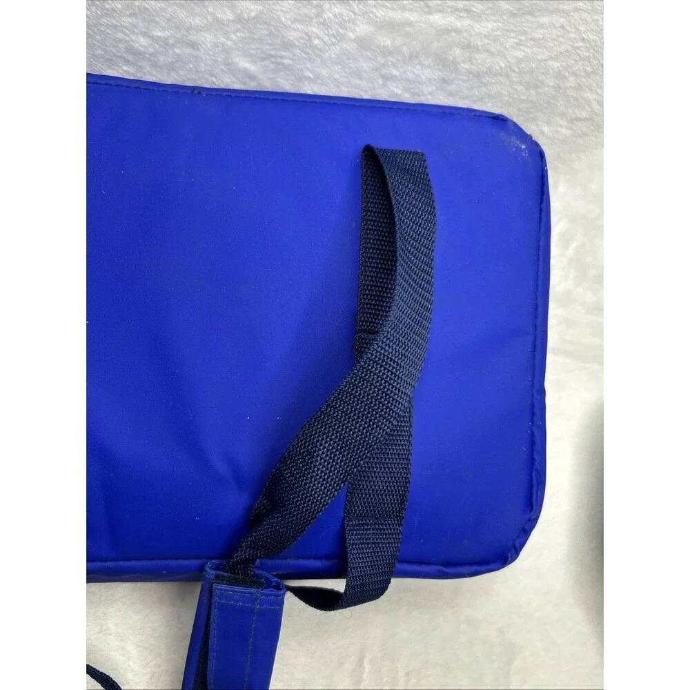 Pyrex Portables Insulated Carry Bag Travel Carrier with 2QT Glass Dish Way to Go